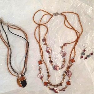 6/$25 Necklace and Earing Bundle